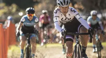 Crystal Anthony moves through the sand. 2018 Really Rad Festival of Cyclocross Day 2. © Angelica Dixon