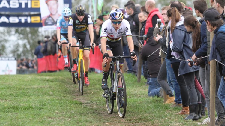 Wout van Aert hit the gas once Van der Poel bobbled. 2018 Koppebergcross men's race. © Bart Hazen / Cyclocross Magazine
