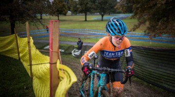 Clara Honsinger finished sixth on Saturday. 2018 Cincinnati Cyclocross Day 1. © Greg Davis