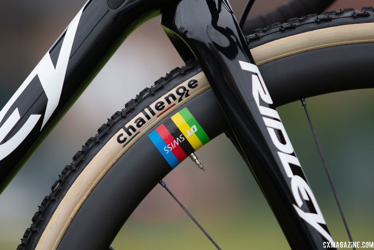 Rainbow stripes make an appearance on the wheels for the current U23 World Champion. Eli Iserbyt's Ridley X-Night SL cyclocross bike. © A. Yee / Cyclocross Magazine