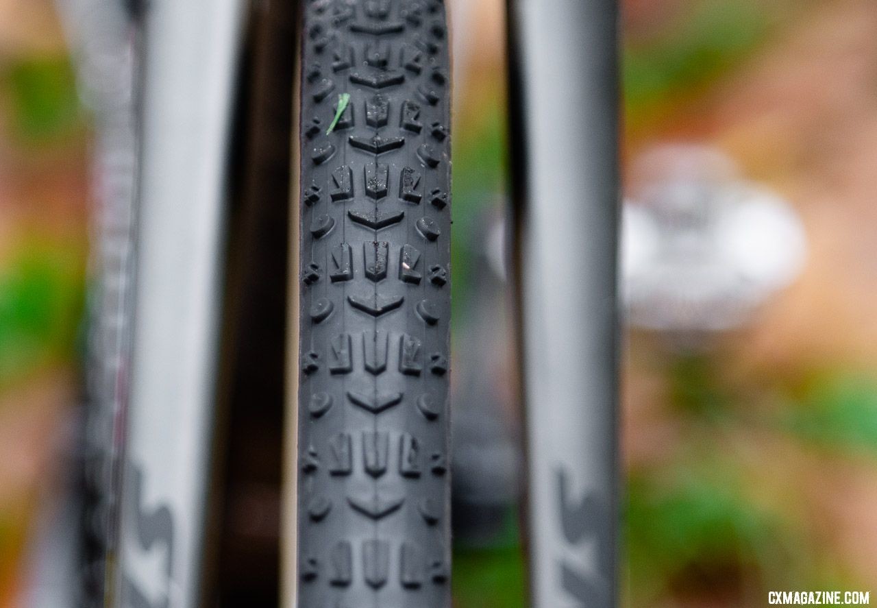 While we have seen Cant use a variety of tires, she had an FMB Slalom equipped on her front wheel. Sanne Cant's Stevens Super Prestige cyclocross bike. © A. Yee / Cyclocross Magazine