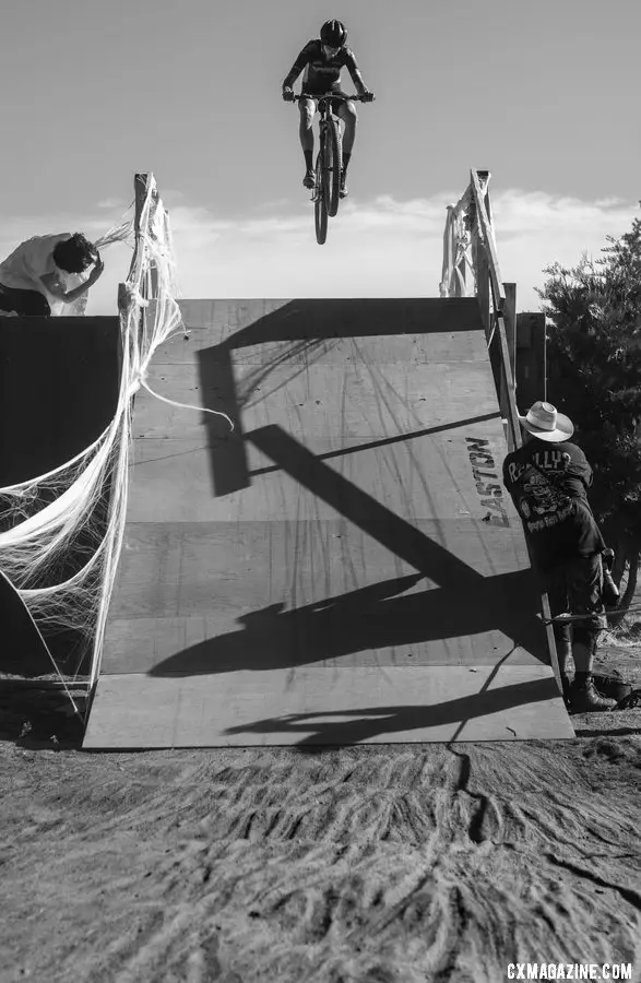 This flyover was send-it worthy, despite being built in a day. 2018 Surf City p/w Rock Lobster. © A. Yee / Cyclocross Magazine