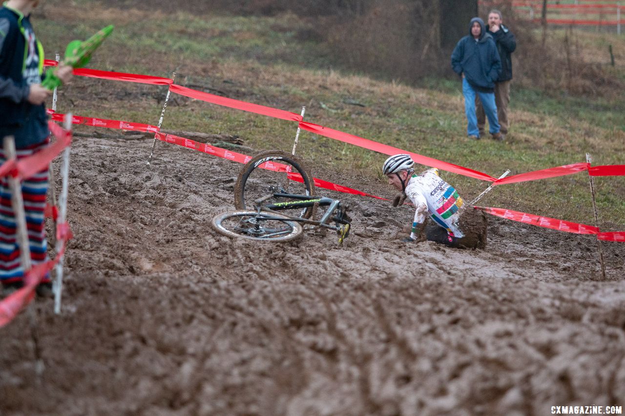 Sheffield hit the deck on the final time down the major descent. Junior Men 17-18. 2018 Cyclocross National Championships, Louisville, KY. © A. Yee / Cyclocross Magazine