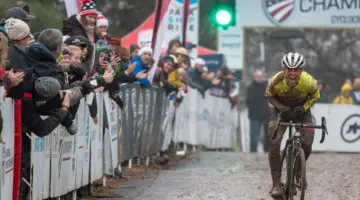 Morton wins the Junior Men 17-18 title, six years after starting cyclocross. 2018 Cyclocross National Championships, Louisville, KY. © A. Yee / Cyclocross Magazine