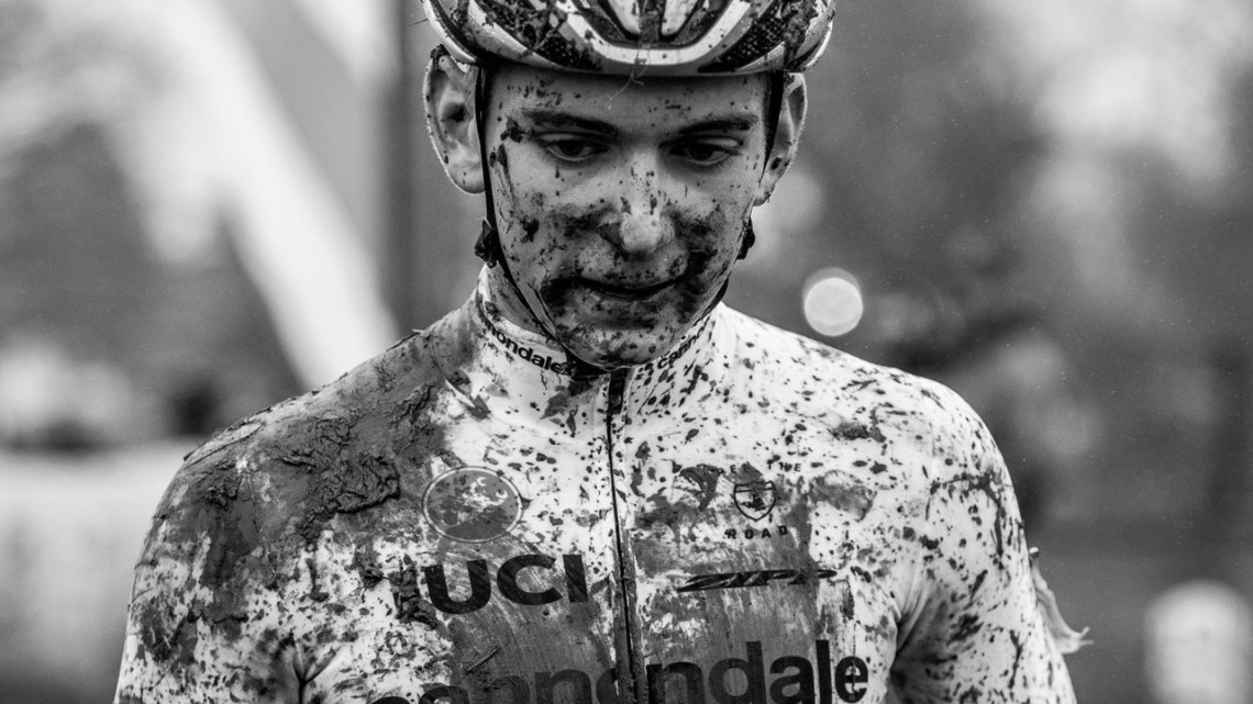 Sheffield was disappointed with bronze, but wears the PanAm Champion's jersey for the rest of the season. Junior Men 17-18. 2018 Cyclocross National Championships, Louisville, KY. © A. Yee / Cyclocross Magazine