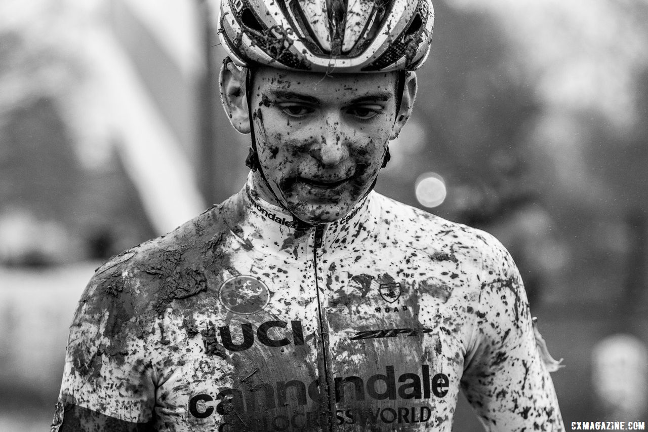 Sheffield was disappointed with bronze, but wears the PanAm Champion's jersey for the rest of the season. Junior Men 17-18. 2018 Cyclocross National Championships, Louisville, KY. © A. Yee / Cyclocross Magazine