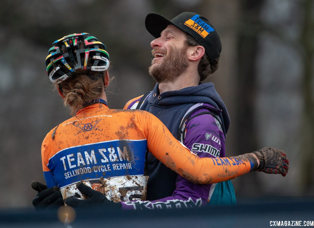 Clara Honsinger celebrates with Team S&M CX team director Eric Tonkin. U23 Women. 2018 Cyclocross National Championships, Louisville, KY. © A. Yee / Cyclocross Magazine