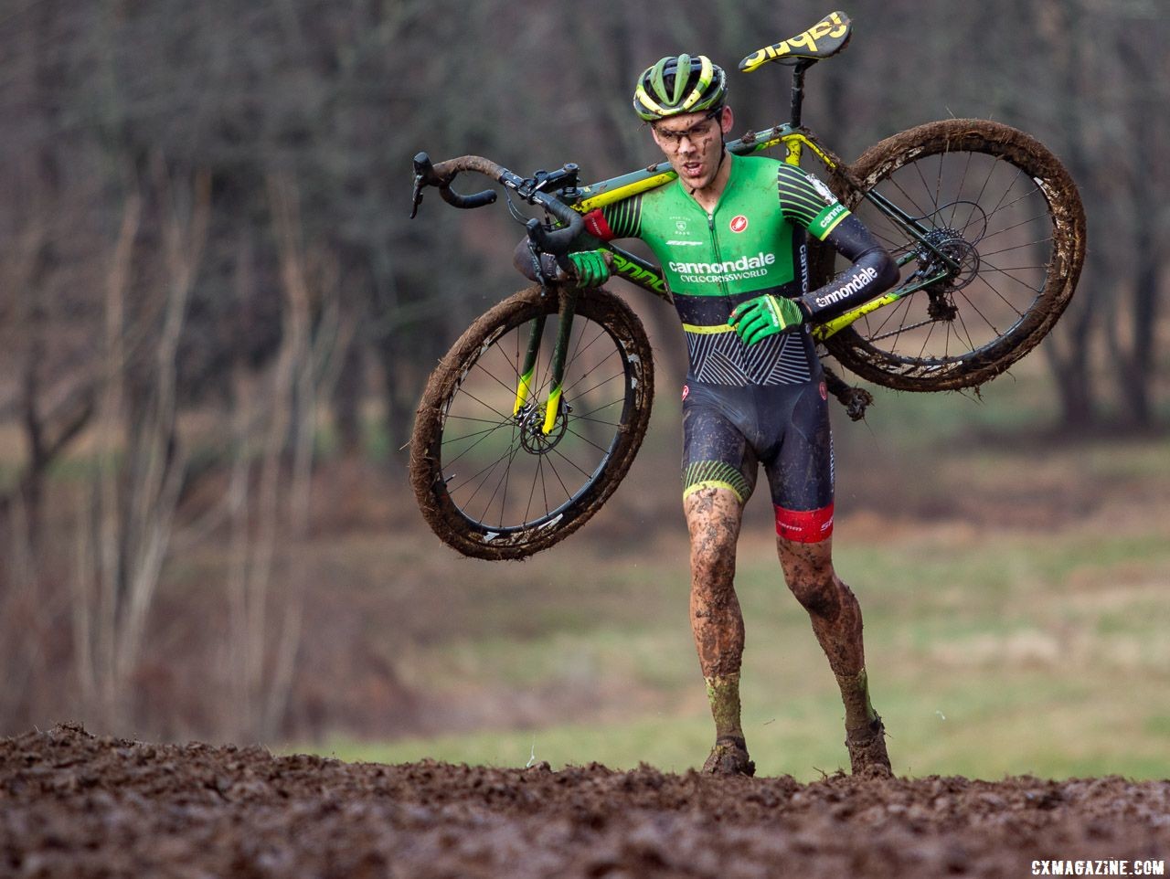 Curtis White traded turns at the front with teammate Hyde. Elite Men. 2018 Cyclocross National Championships, Louisville, KY. © A. Yee / Cyclocross Magazine