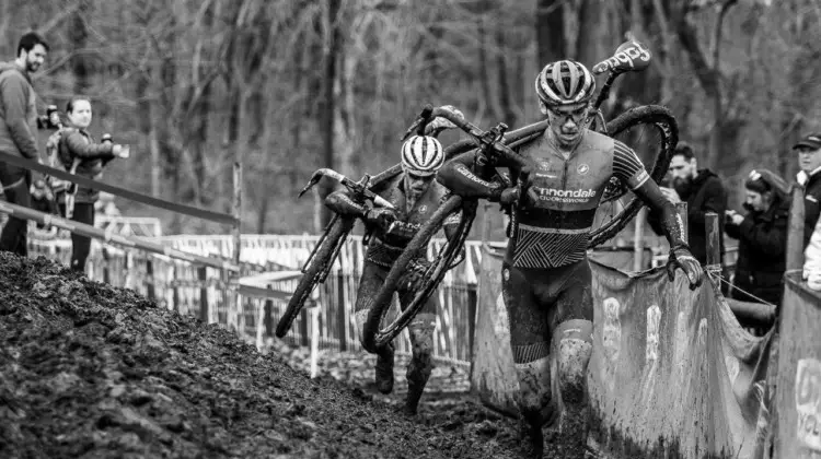 Curtis White and Stephen Hyde hit the front and left everyone stuck in the mud. Elite Men. 2018 Cyclocross National Championships, Louisville, KY. © A. Yee / Cyclocross Magazine