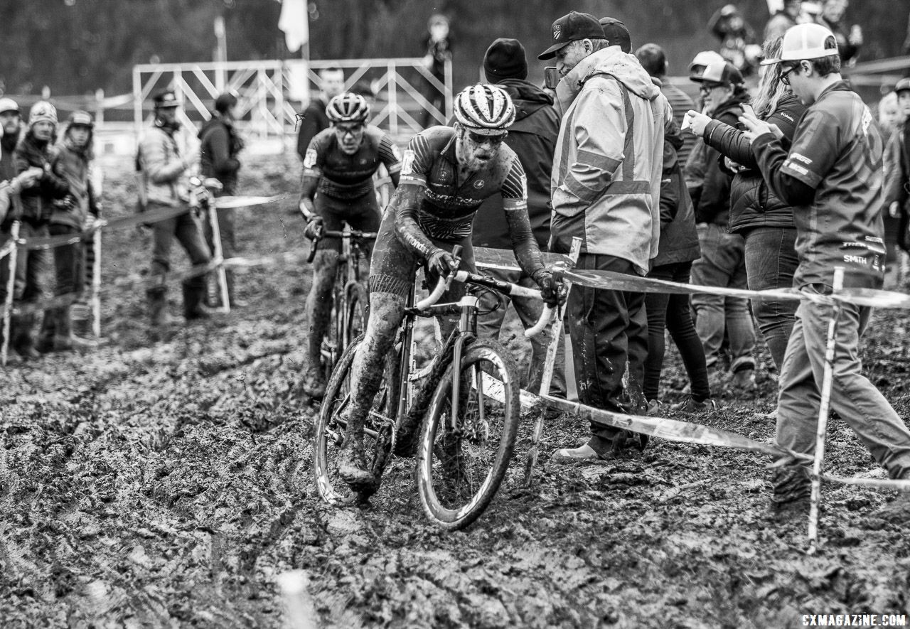 White and Hyde swapped leads all race long. Elite Men. 2018 Cyclocross National Championships, Louisville, KY. © A. Yee / Cyclocross Magazine