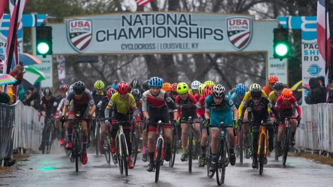 Junior Men 13-14 holeshot. 2018 Cyclocross National Championships, Louisville, KY. © A. Yee / Cyclocross Magazine