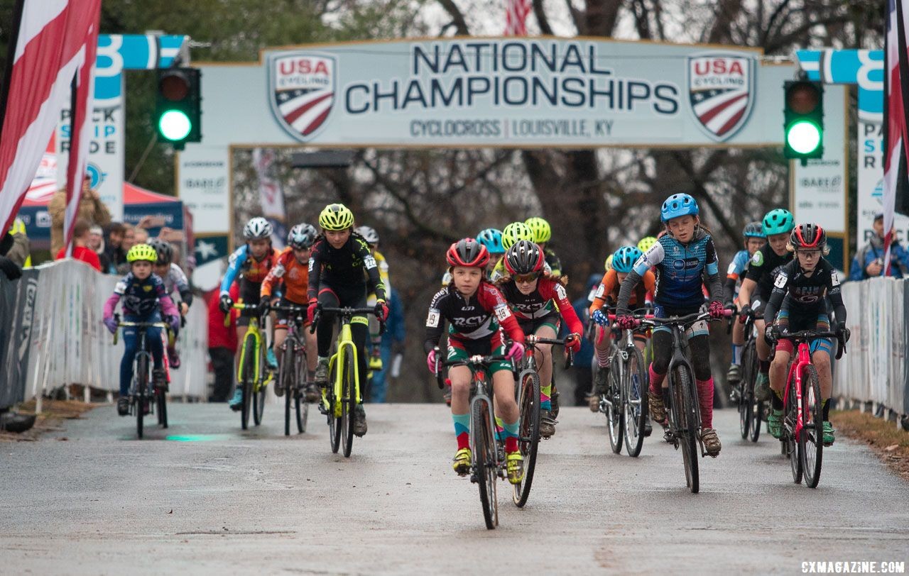 Alyssa Sarkisov led out of the start grid and would finish 4th. Junior Women 11-12. 2018 Cyclocross National Championships, Louisville, KY. © A. Yee / Cyclocross Magazine