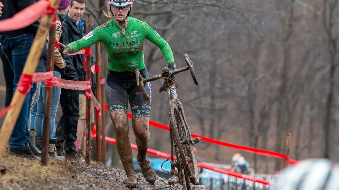 Zoerner on her way to a second National title. Junior Women 15-16. 2018 Cyclocross National Championships, Louisville, KY. © A. Yee / Cyclocross Magazine