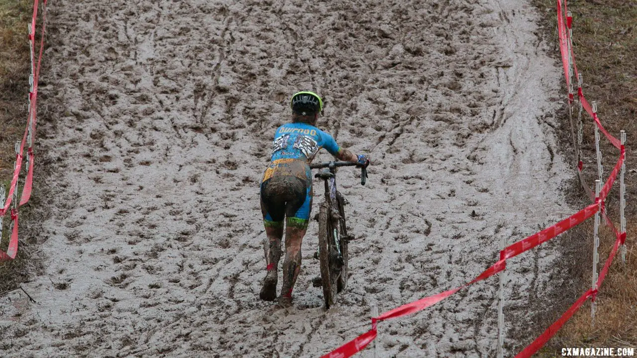 There was no rideable line in Louisville. Junior Women 15-16. 2018 Cyclocross National Championships, Louisville, KY. © A. Yee / Cyclocross Magazine