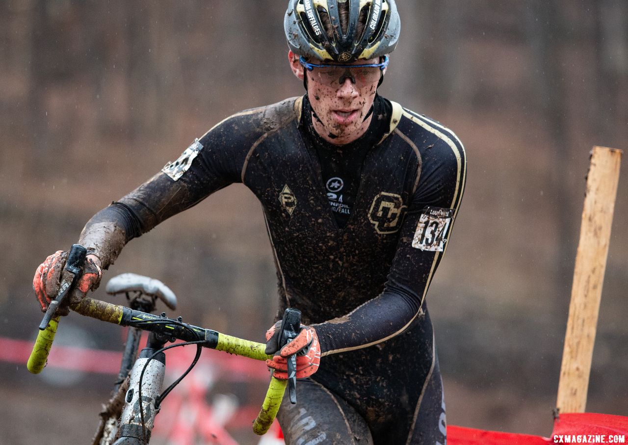 Ellwood shed Willsey to take the win in the Collegiate Club Men's' race. 2018 Cyclocross National Championships, Louisville, KY. © A. Yee / Cyclocross Magazine