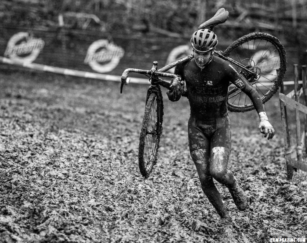 Eil Woodard worked hard to stay above the shoe-sucking mud. Collegiate Club Men. 2018 Cyclocross National Championships, Louisville, KY. © A. Yee / Cyclocross Magazine