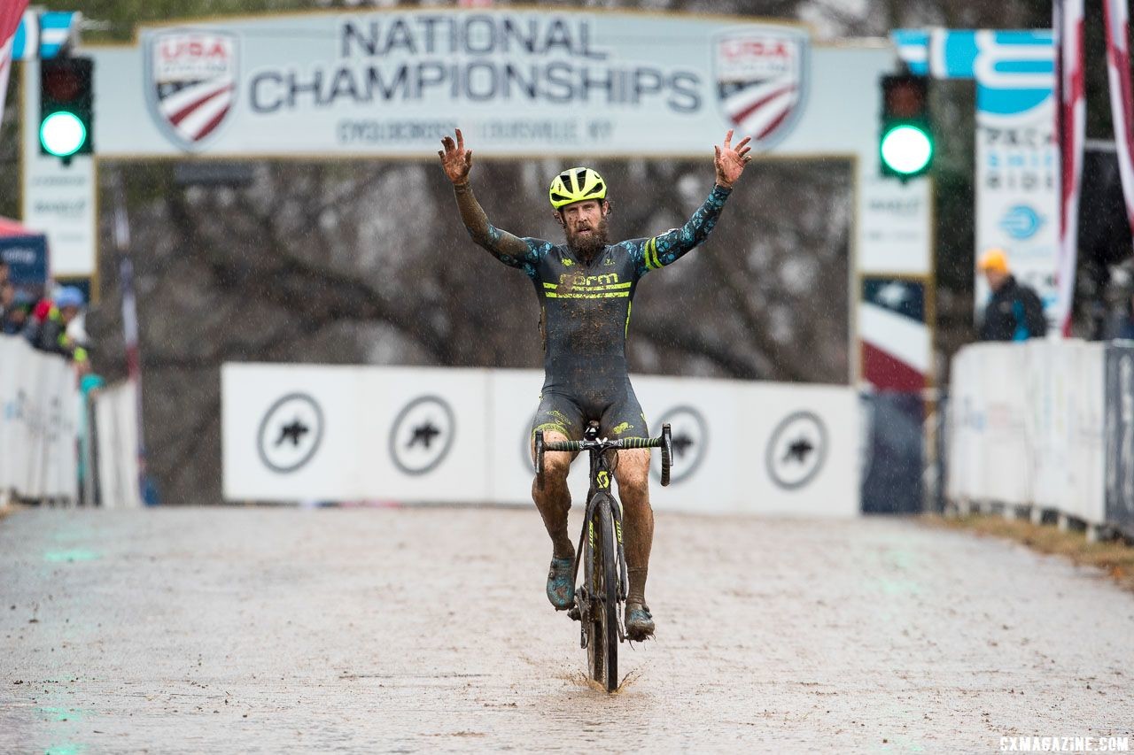 Jake Wells completed a last-lap comeback to win the Masters Men 40-44. 2018 Cyclocross National Championships, Louisville, KY. © K. Baumgardt / Cyclocross Magazine
