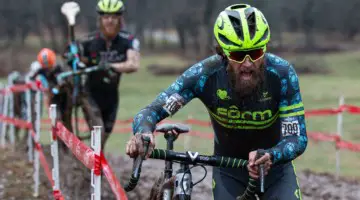 Wells moved to the front to defend his single speed title. Singlespeed Men. 2018 Cyclocross National Championships, Louisville, KY. © A. Yee / Cyclocross Magazine