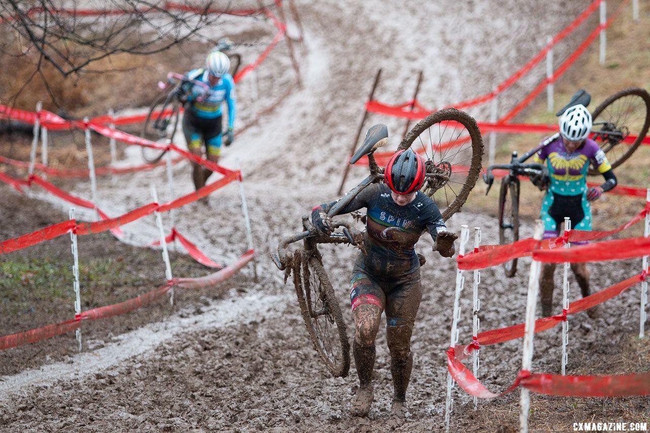 With no choice of gearing riders ran even more of the course than geared categories. Singlespeed Women. 2018 Cyclocross National Championships, Louisville, KY. © A. Yee / Cyclocross Magazine