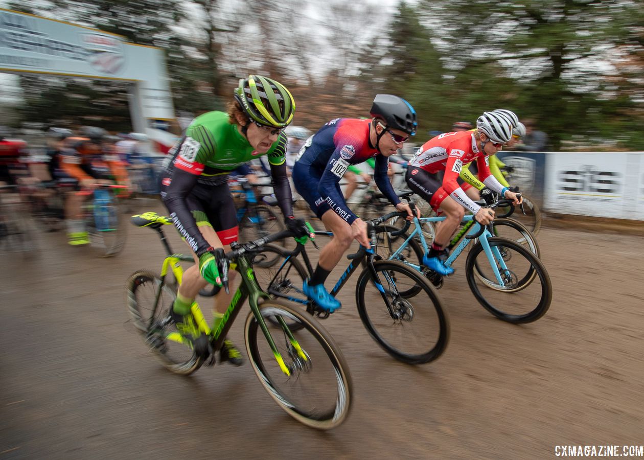 U23 Men racing for the holeshot. 2018 Cyclocross National Championships, Louisville, KY. © A. Yee / Cyclocross Magazine