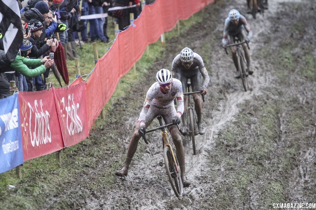 Mathieu van der Poel gets set to pass Toon Aerts at the off-camber. 2018 World Cup Namur. © B. Hazen / Cyclocross Magazine