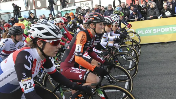 The Elite Women get set to start. 2018 World Cup Heusden-Zolder. © B. Hazen / Cyclocross Magazine