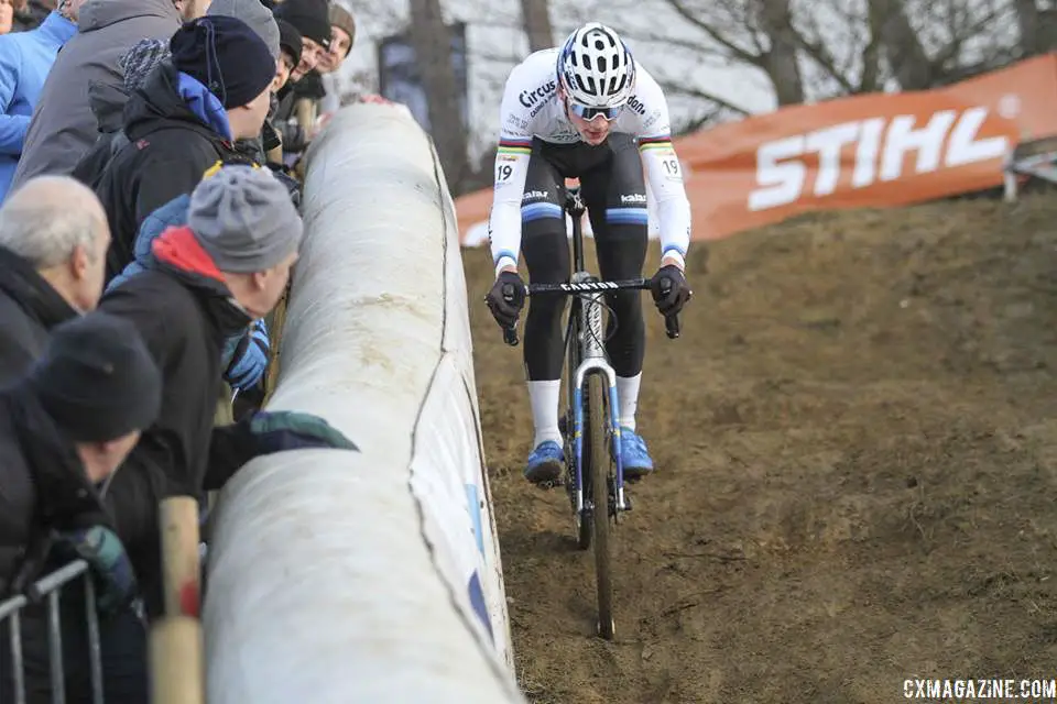 Van der Poel took the lead in the technical section of Lap 3. 2018 World Cup Heusden-Zolder. © B. Hazen / Cyclocross Magazine