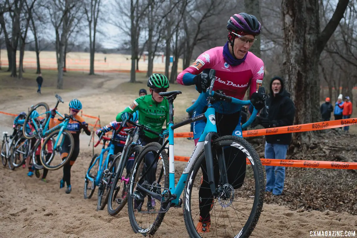 Gilbert used her running skills in the sand. 2018 Ruts n Guts Day 1. © B. Bickerstaff