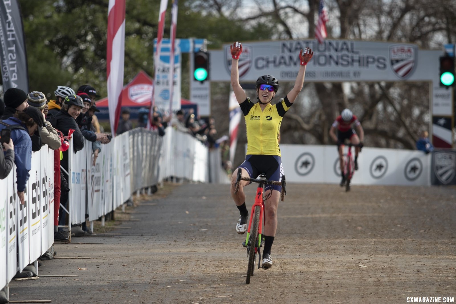 Jane Rossi took home the Collegiate Club National Champion title in her final year a as a collegiate racer. Collegiate Club Women. 2018 Cyclocross National Championships, Louisville, KY. © A. Yee / Cyclocross Magazine