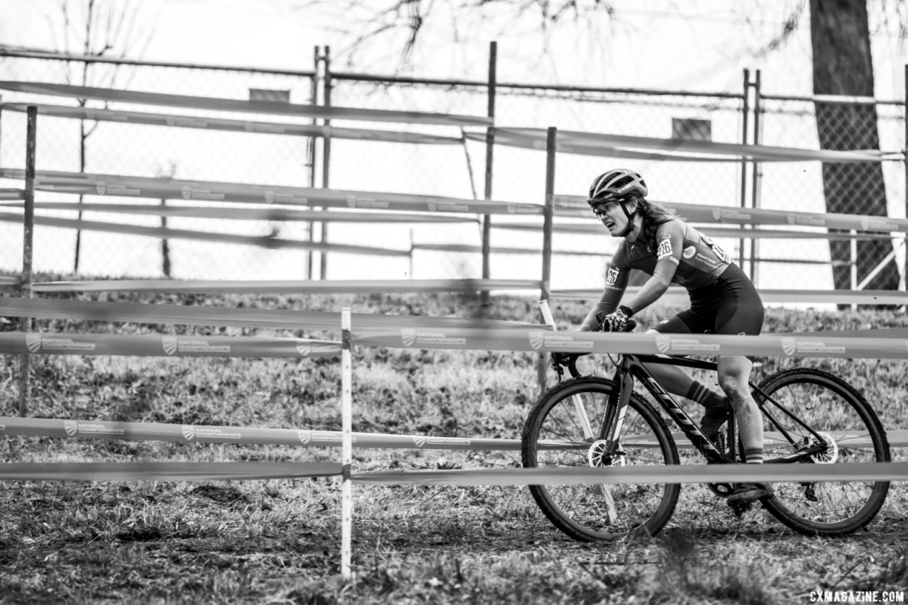 Emily Payonk winds through the tape maze. Masters Women 30-34. 2018 Cyclocross National Championships, Louisville, KY. © A. Yee / Cyclocross Magazine