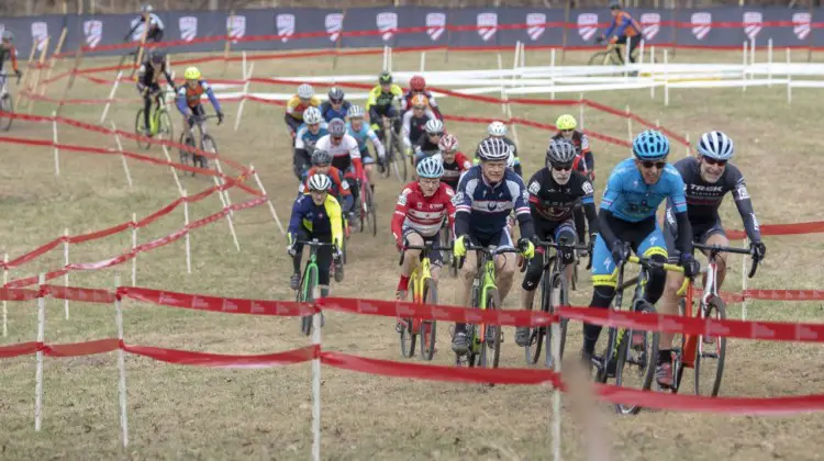 Masters Men get off to a fast start on Wednesday. 2018 Louisville National Championships, Masters Men 65-69. © A. Yee / Cyclocross Magazine