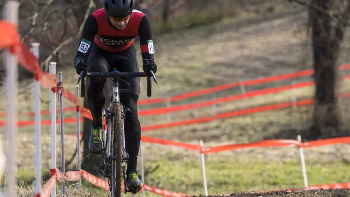 Once he got a gap, Chabanov did not let go of it. Masters Men 30-34. 2018 Cyclocross National Championships, Louisville, KY. © A. Yee / Cyclocross Magazine