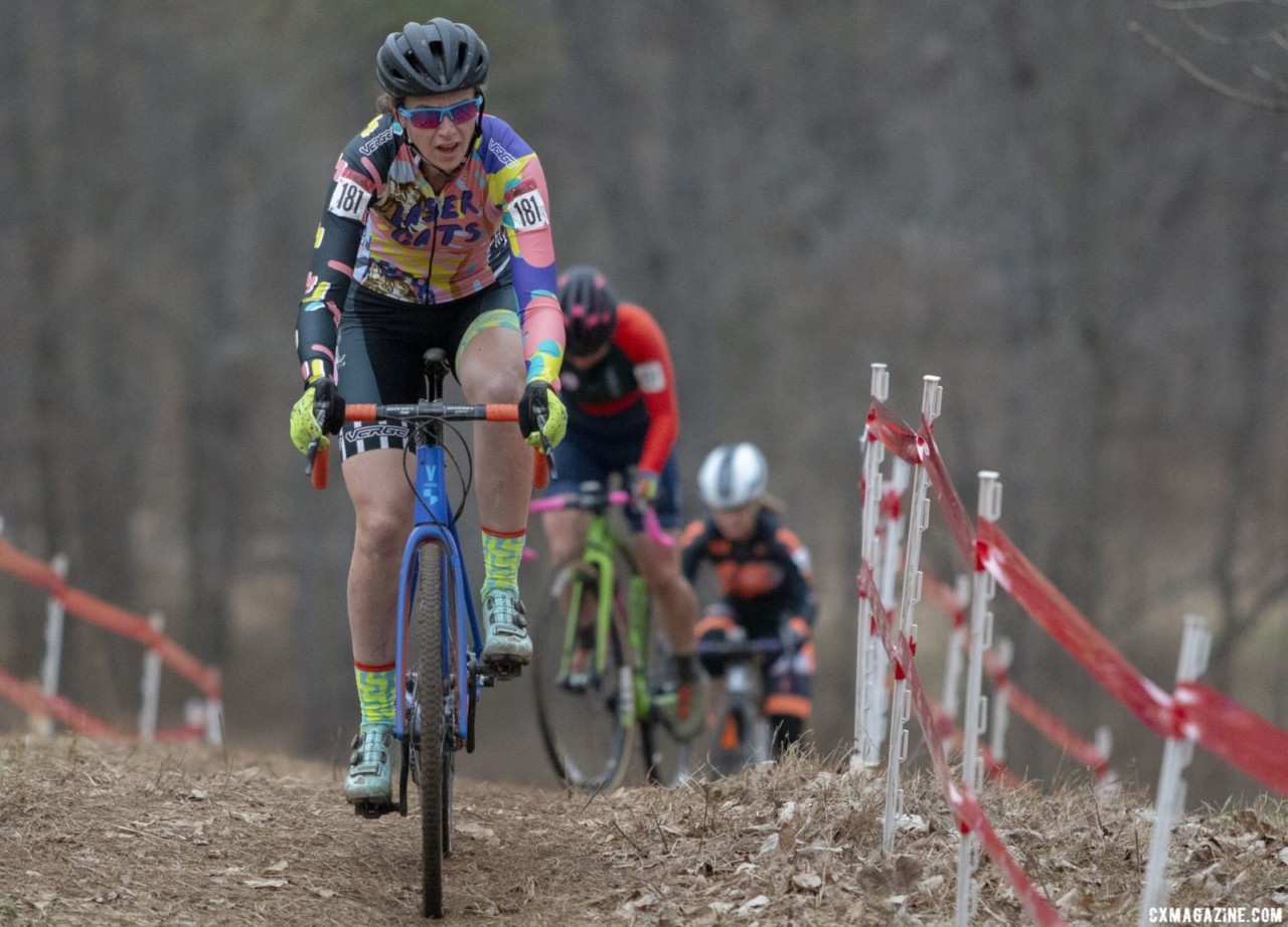 Elisabeth Reinkordt finished just outside the top five Thursday. Masters Women 35-39. 2018 Cyclocross National Championships, Louisville, KY. © A. Yee / Cyclocross Magazine