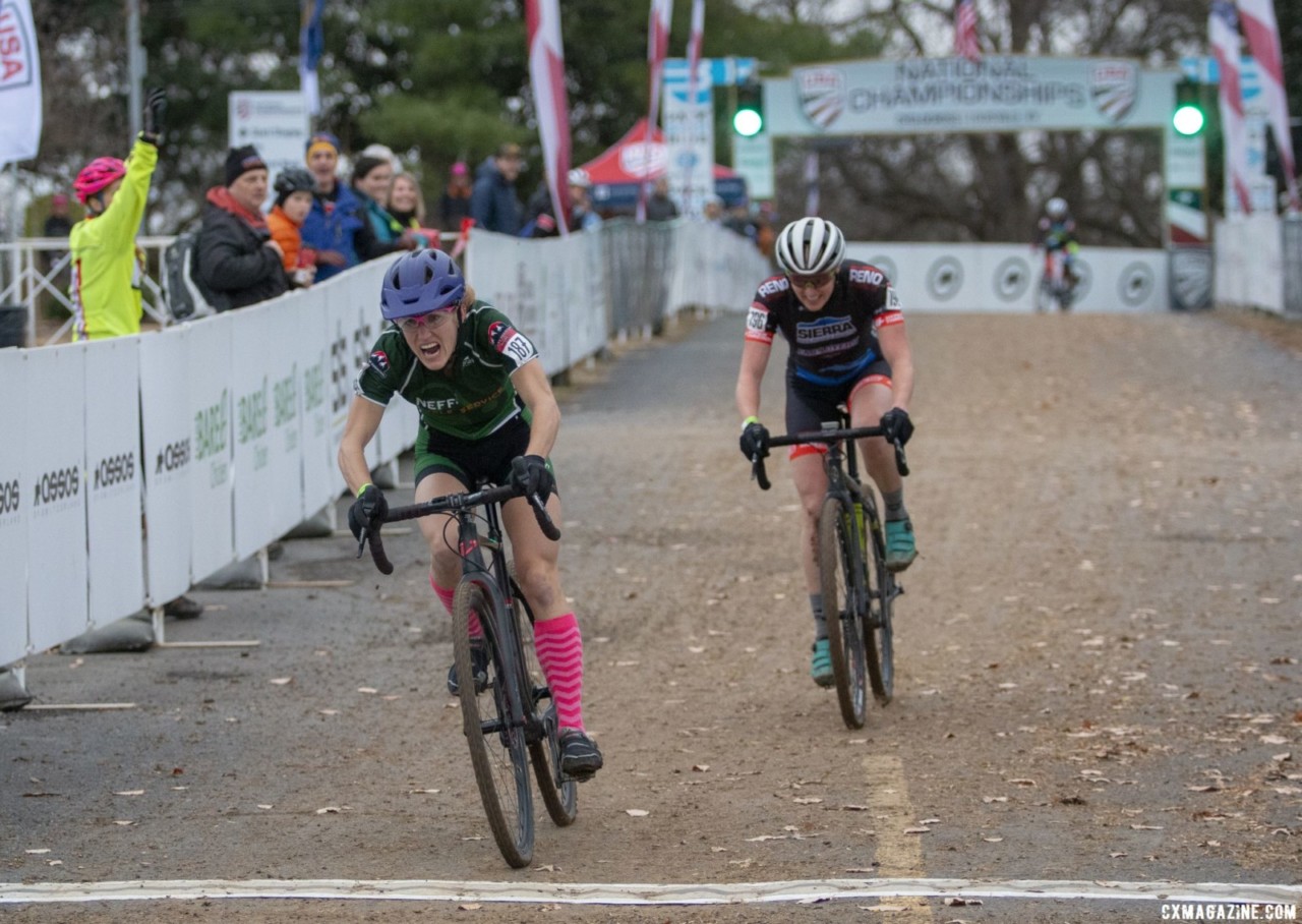 Holly LaVesser outkicked Suzanne Snyder to take the win. Masters Women 35-39. 2018 Cyclocross National Championships, Louisville, KY. © A. Yee / Cyclocross Magazine