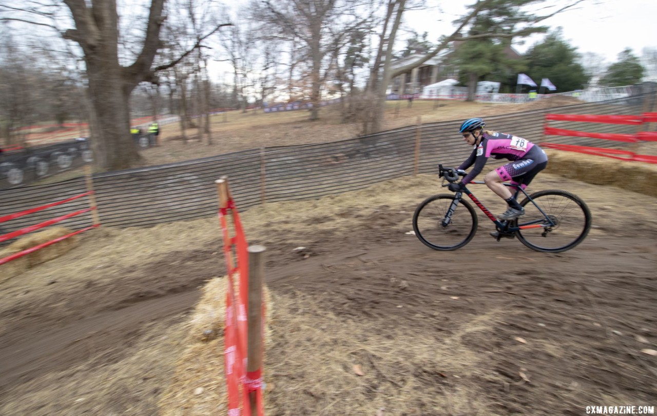 Elizabeth Clark rode to 20th in Louisville. Masters Women 50-54. 2018 Cyclocross National Championships, Louisville, KY. © A. Yee / Cyclocross Magazine