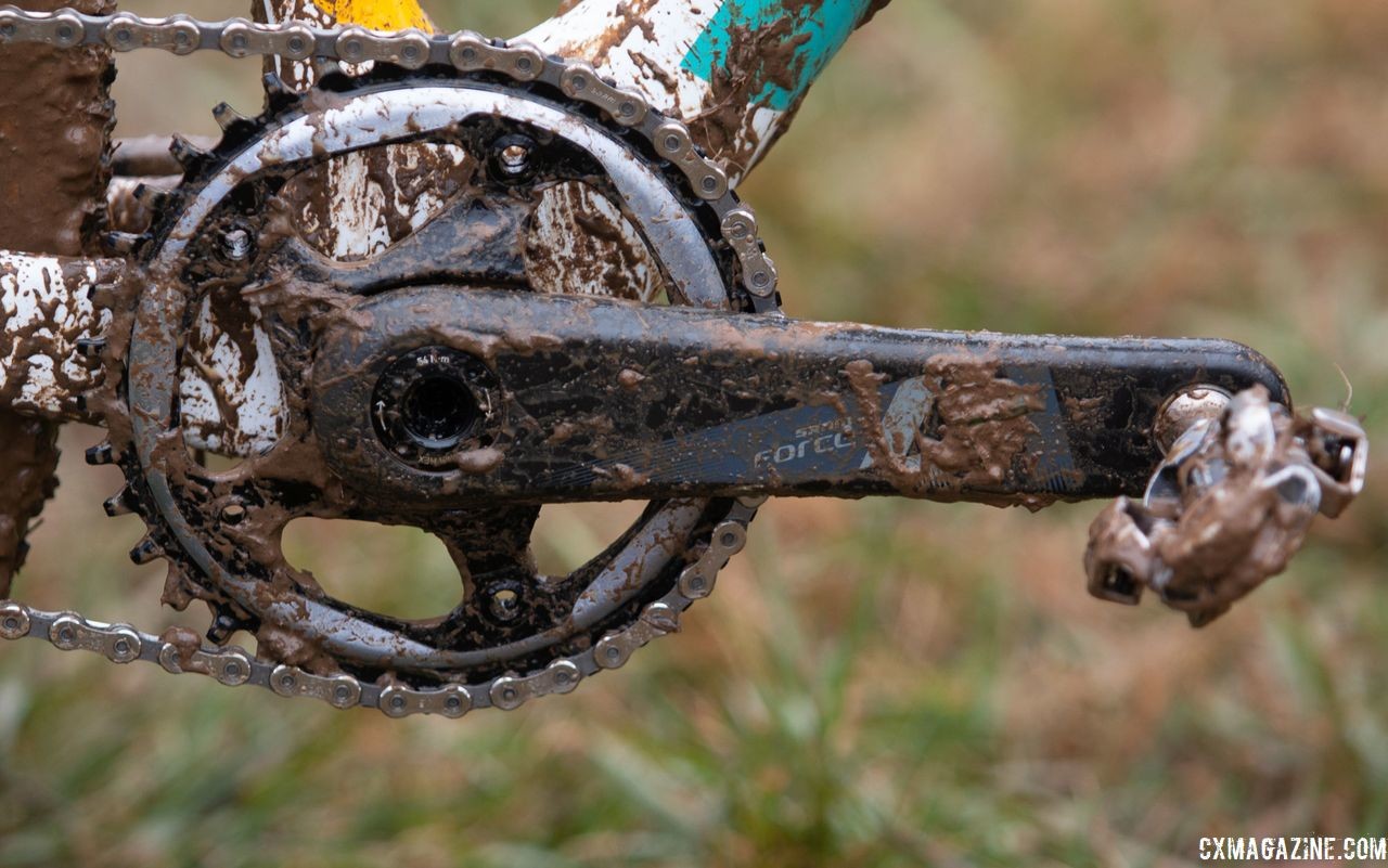 Sturm was able to stick with her SRAM Force 1 crankset and 40t X-Sync chain ring for the singlespeed race. Sarah Sturm used a 38t X-Sync wide/narrow ring on her singlespeed Specialized Crux. 2018 Cyclocross National Championships, Louisville, KY. © A. Yee / Cyclocross Magazine