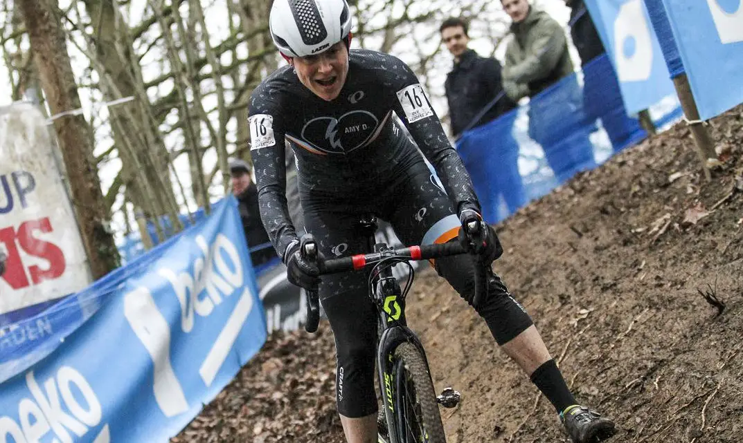 Corey Coogan Cisek continued her cyclocross apprenticeship on campus. 2019 Brussels Universities Cyclocross. © B. Hazen / Cyclocross Magazine