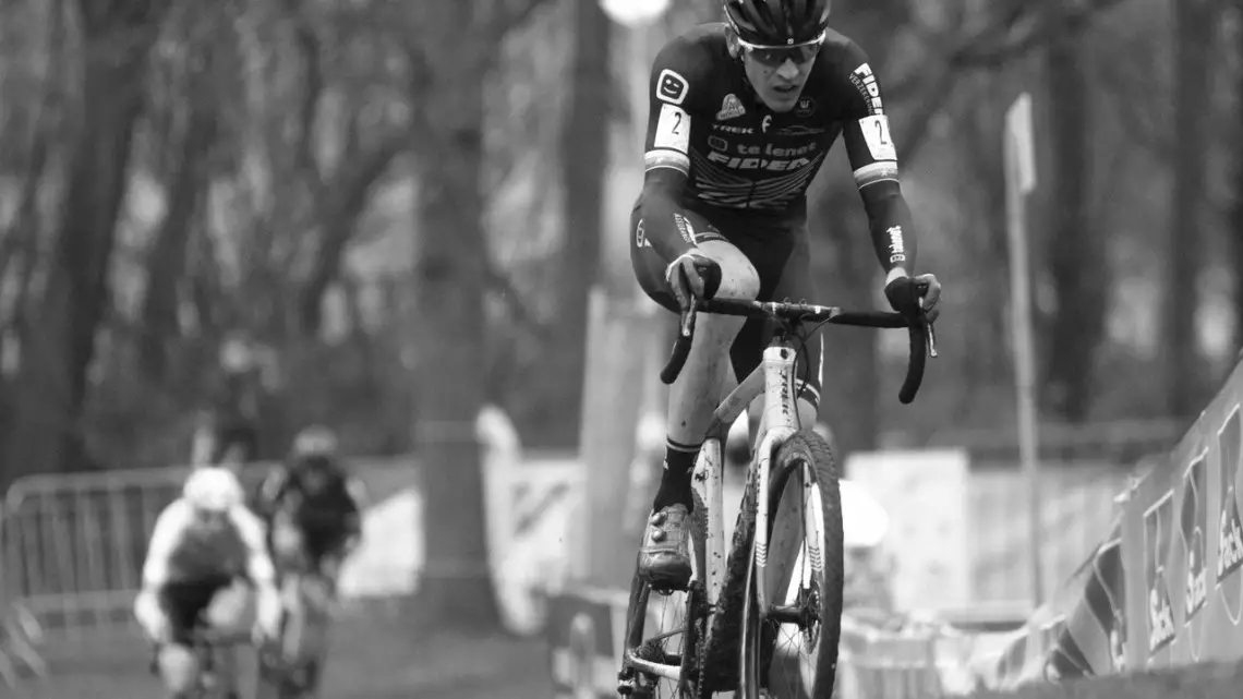 Toon Aerts broke free from the chase group to get second. 2019 Brussels Universities Cyclocross. © B. Hazen / Cyclocross Magazine