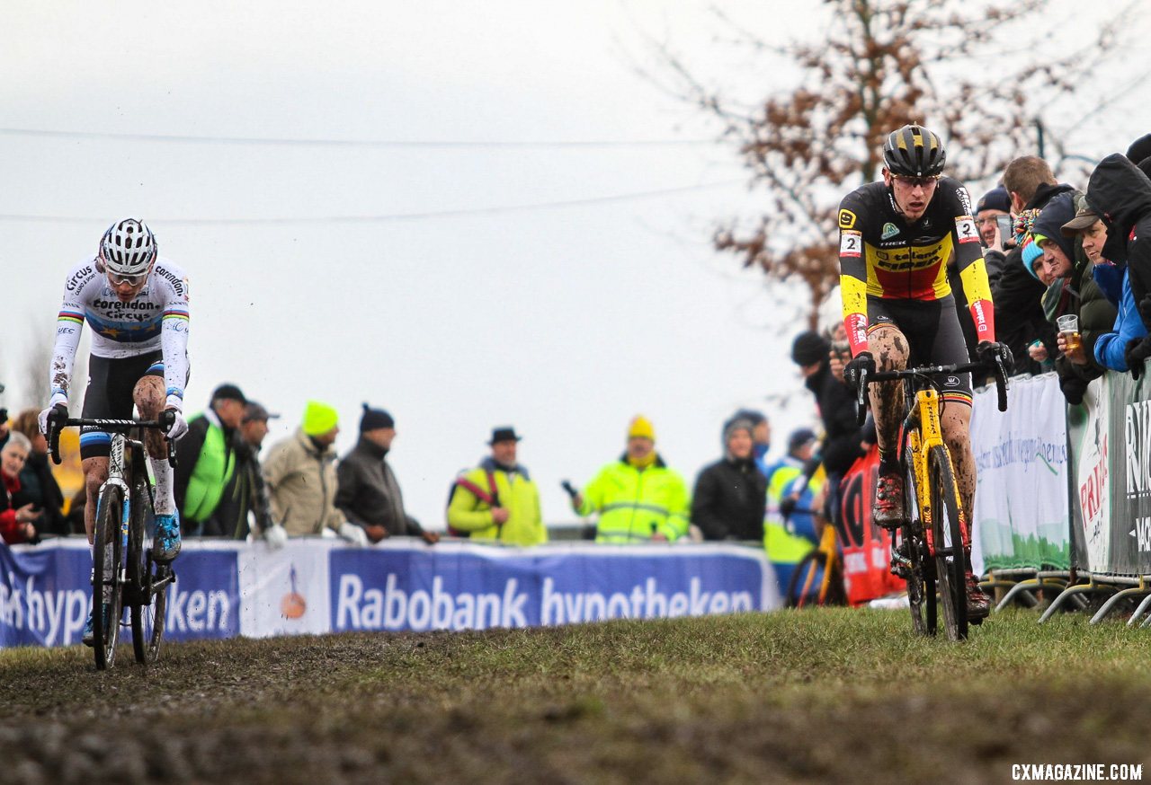 The early leaders, Van der Poel and Aerts, look for hard ground. Elite Men, 2019 Hoogerheide UCI Cyclocross World Cup. © B. Hazen / Cyclocross Magazine