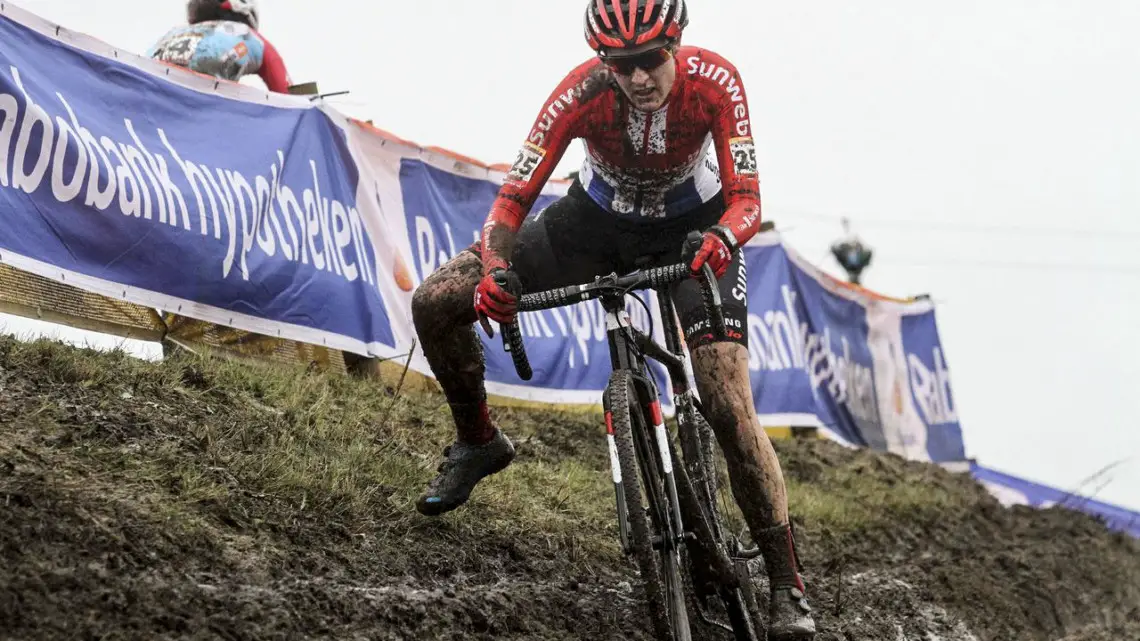 Brand powered to the front and rode the technical features well to get a big lead. 2019 World Cup Hoogerheide. © B. Hazen / Cyclocross Magazine