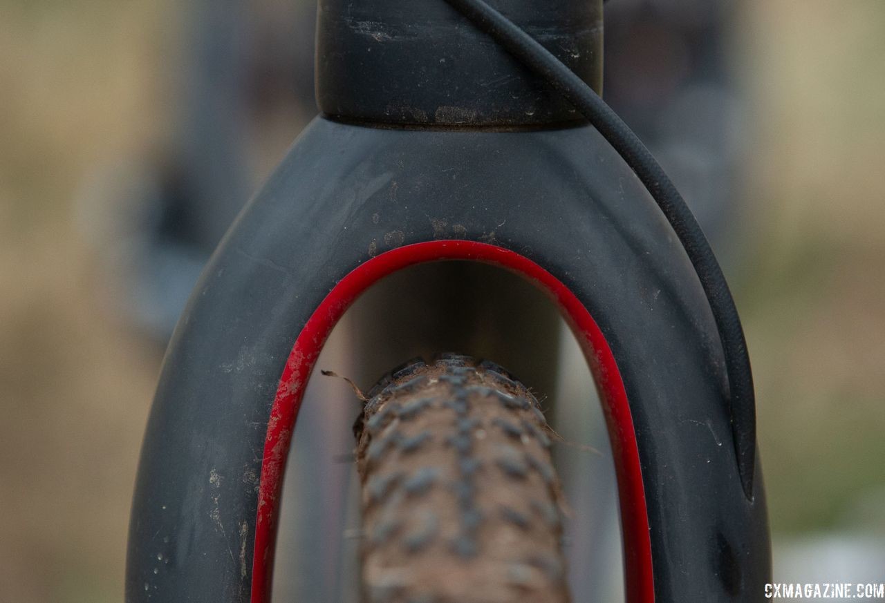 The fork of the Full Tilt Boogie had plenty of clearance for LaVesser's 700c x 33mm PDXes. Holly LaVesser's Masters 35-39 title-winning Van Dessel Full Tilt Boogie. 2018 Cyclocross National Championships, Louisville, KY. © A. Yee / Cyclocross Magazine