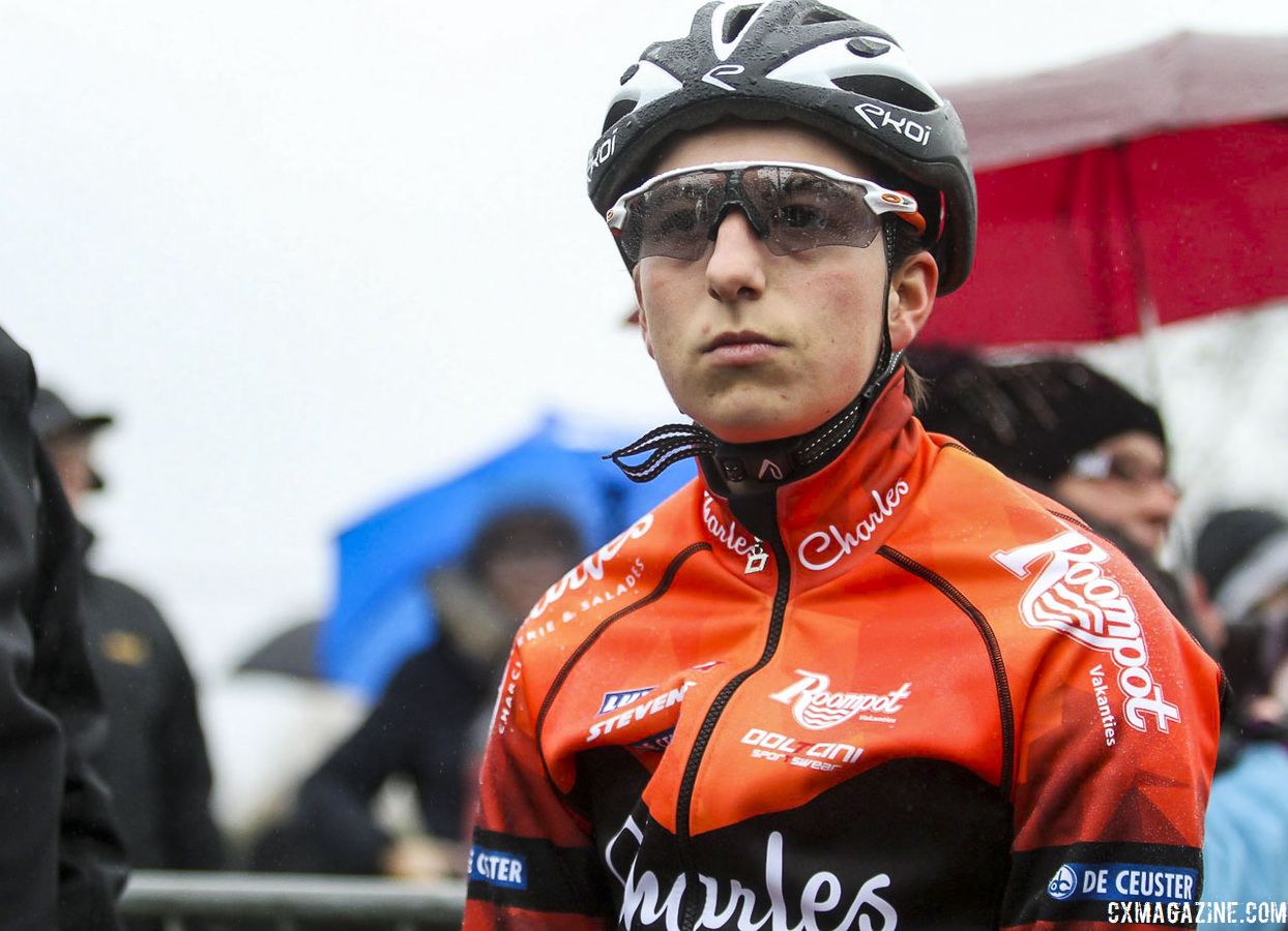 Maud Kaptheijns' former Crelan - Charles team is now Roompot - Charles. 2019 GP Sven Nys, Elite Women - DVV Verzekeringen Trofee. © B. Hazen / Cyclocross Magazine