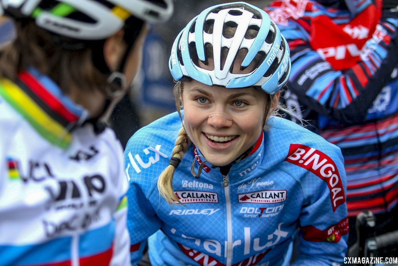 Sometimes even the Dutch-speaking riders chat in English at the start line. 2019 GP Sven Nys, Elite Women - DVV Verzekeringen Trofee. © B. Hazen / Cyclocross Magazine