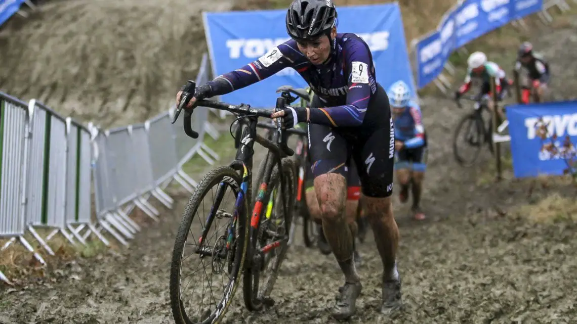 Nikki Brammeier finished on another podium in third. 2019 GP Sven Nys, Elite Women - DVV Verzekeringen Trofee. © B. Hazen / Cyclocross Magazine