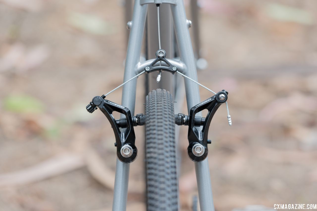 The Thunder comes with Tektro CR710 cantilever brakes. Wabi Thunder Steel Singlespeed Bike. © C. Lee / Cyclocross Magazine