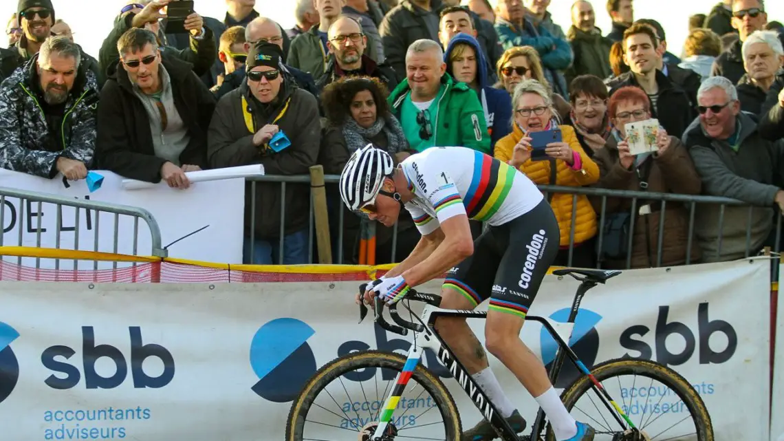 Mathieu van der Poel was perfect this season at the Superprestige series. 2019 Telenet Superprestige Noordzeecross Middelkerke. Elite Men. © B. Hazen / Cyclocross Magazine