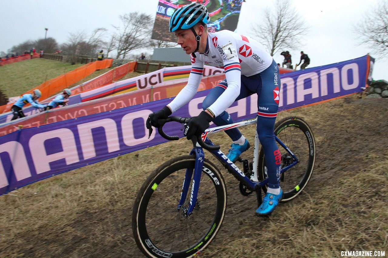 Tulett turned it on during the second lap. Junior Men, 2019 Cyclocross World Championships, Bogense, Denmark. © B. Hazen / Cyclocross Magazine