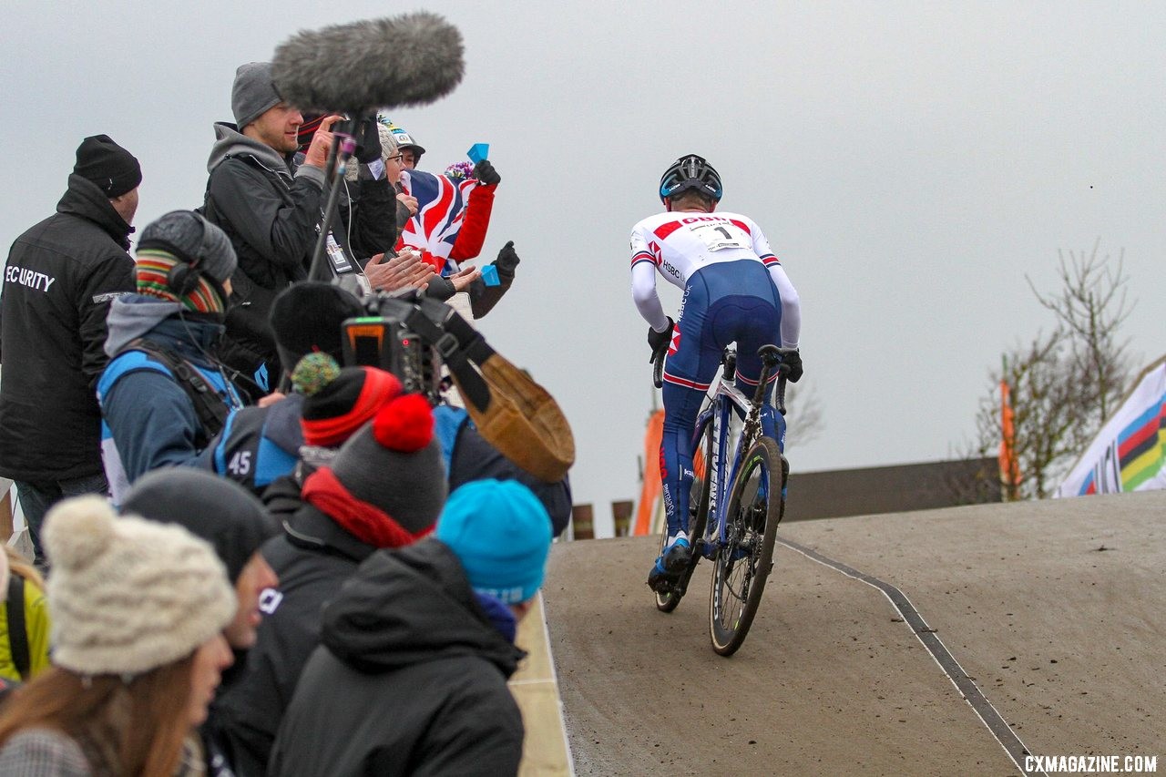 Tulett just needed one lap to escape the Belgians. Junior Men, 2019 Cyclocross World Championships, Bogense, Denmark. © B. Hazen / Cyclocross Magazine