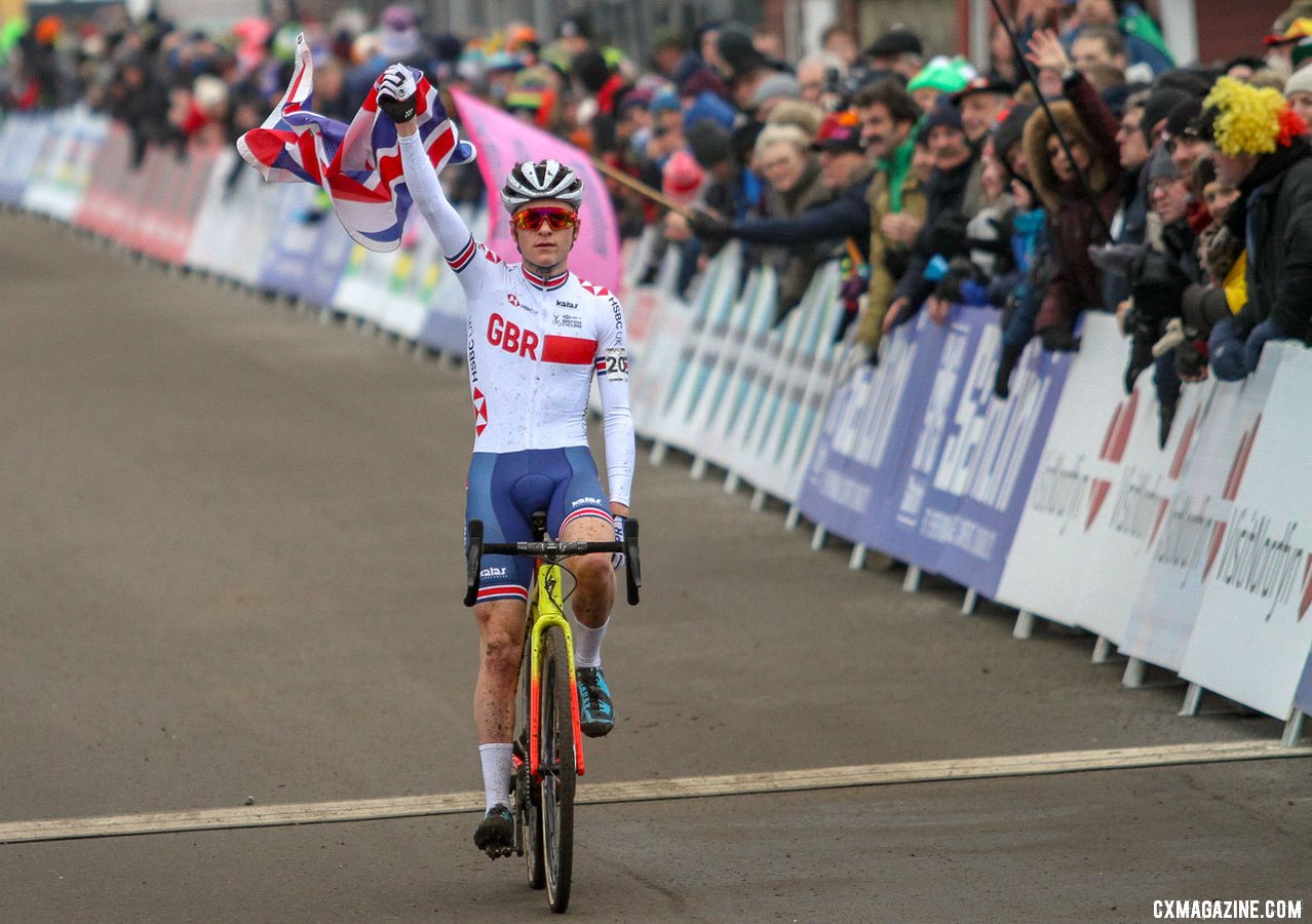 Tom Pidcock wins the U23 Men's title, and the Brits go 2-for-2 on Saturday. 2019 Cyclocross World Championships, Bogense, Denmark. © B. Hazen / Cyclocross Magazine