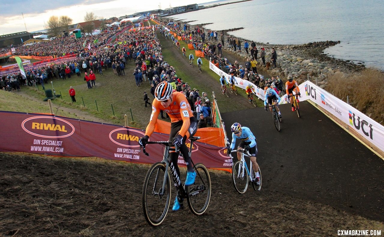 Mathieu van der Poel at the front of lap one. Elite Men, 2019 Cyclocross World Championships, Bogense, Denmark. © B. Hazen / Cyclocross Magazine